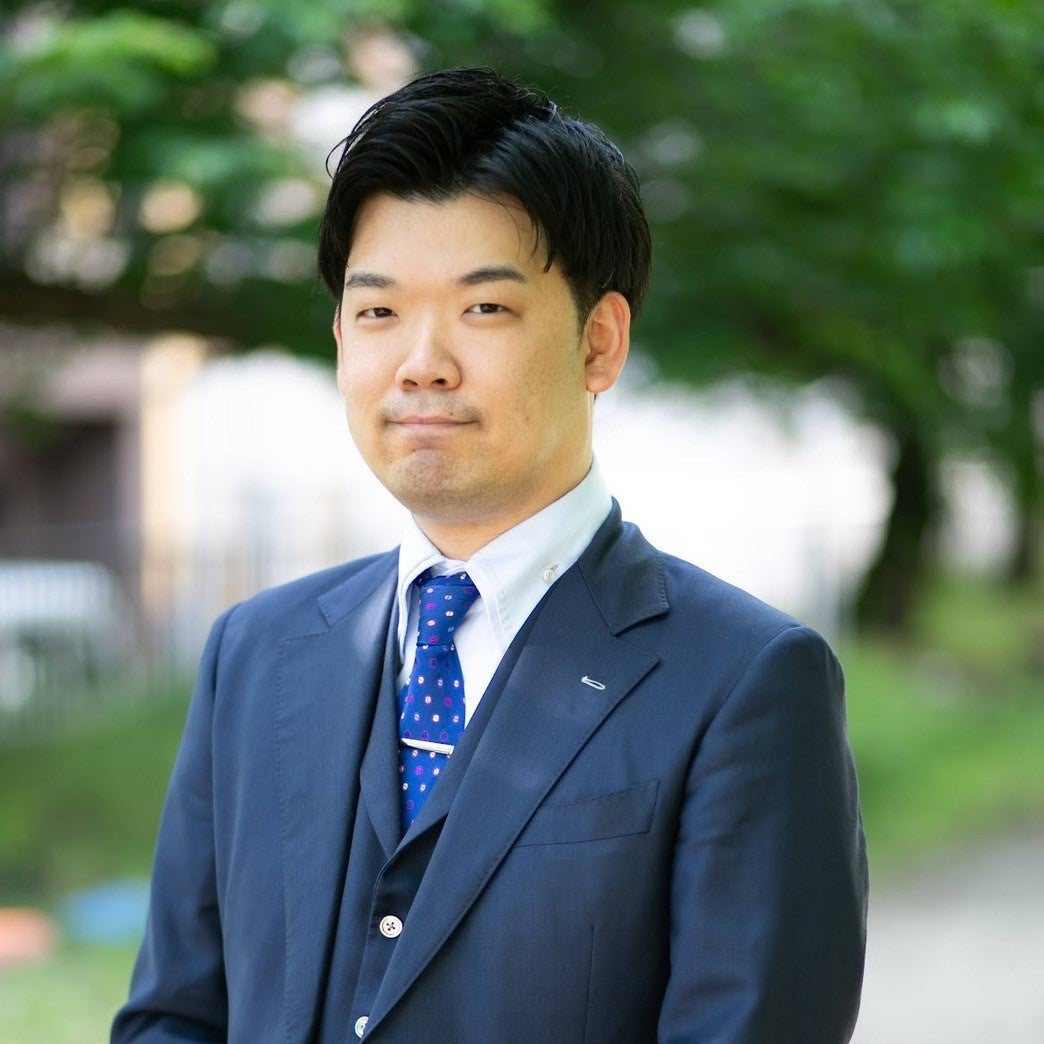 株式会社HELLO base